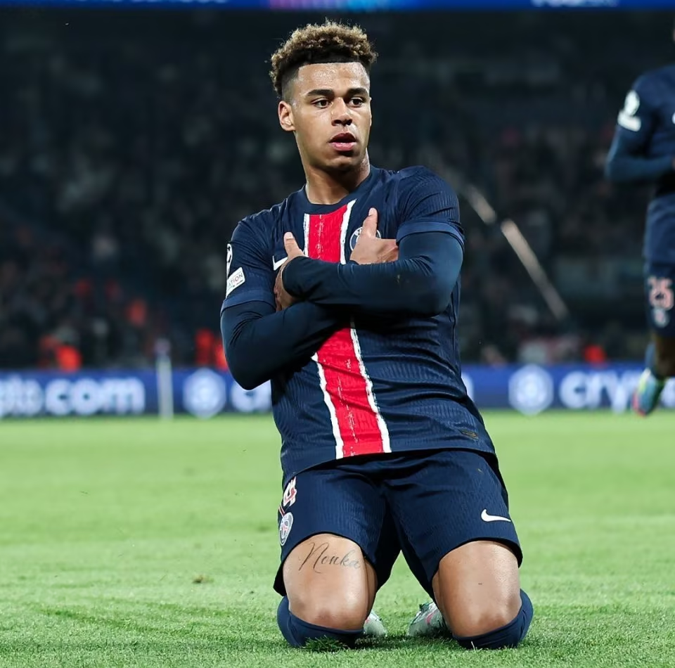 开云电竞 -社区盾赛前再迎强敌，巴黎圣日耳曼手感冰凉，主帅态度：气氛紧张，纪律约束更严格的简单介绍