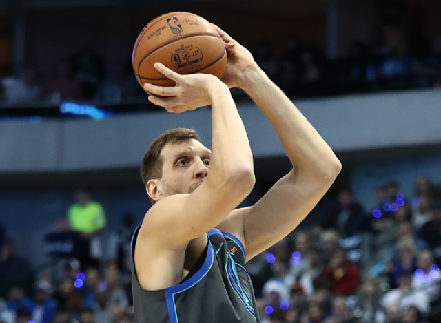 武汉三镇训练开放日;加时末段复出首秀引欢呼;NBA总决赛在即;心理建设被强调 武汉三镇训练开放日;加时末段复出首秀引欢呼;NBA总决赛在即;心理建设被强调